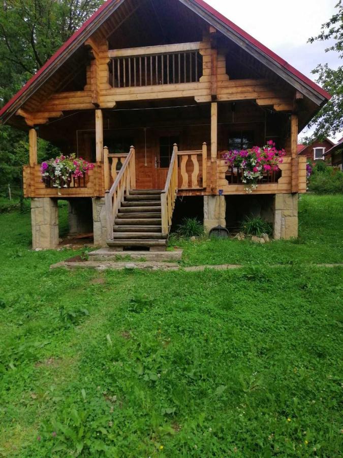 Микулин Хутірець Mykulychyn Extérieur photo